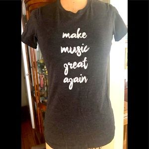 “Make music great again” T-shirt, size large new without tags